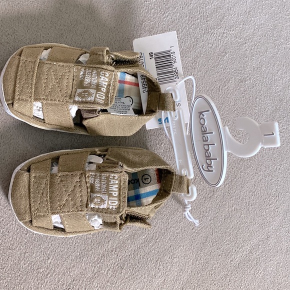 NWT Toys R US Koala Kids Baby Boy's Textile Khaki Sandals Tan Shoes Size 1 !! - Picture 1 of 8